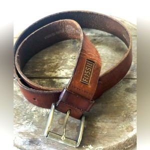 Fossil Saddle Brown 5 Hole Patina’d Leather Belt Size 85/34  Vintage Unisex
